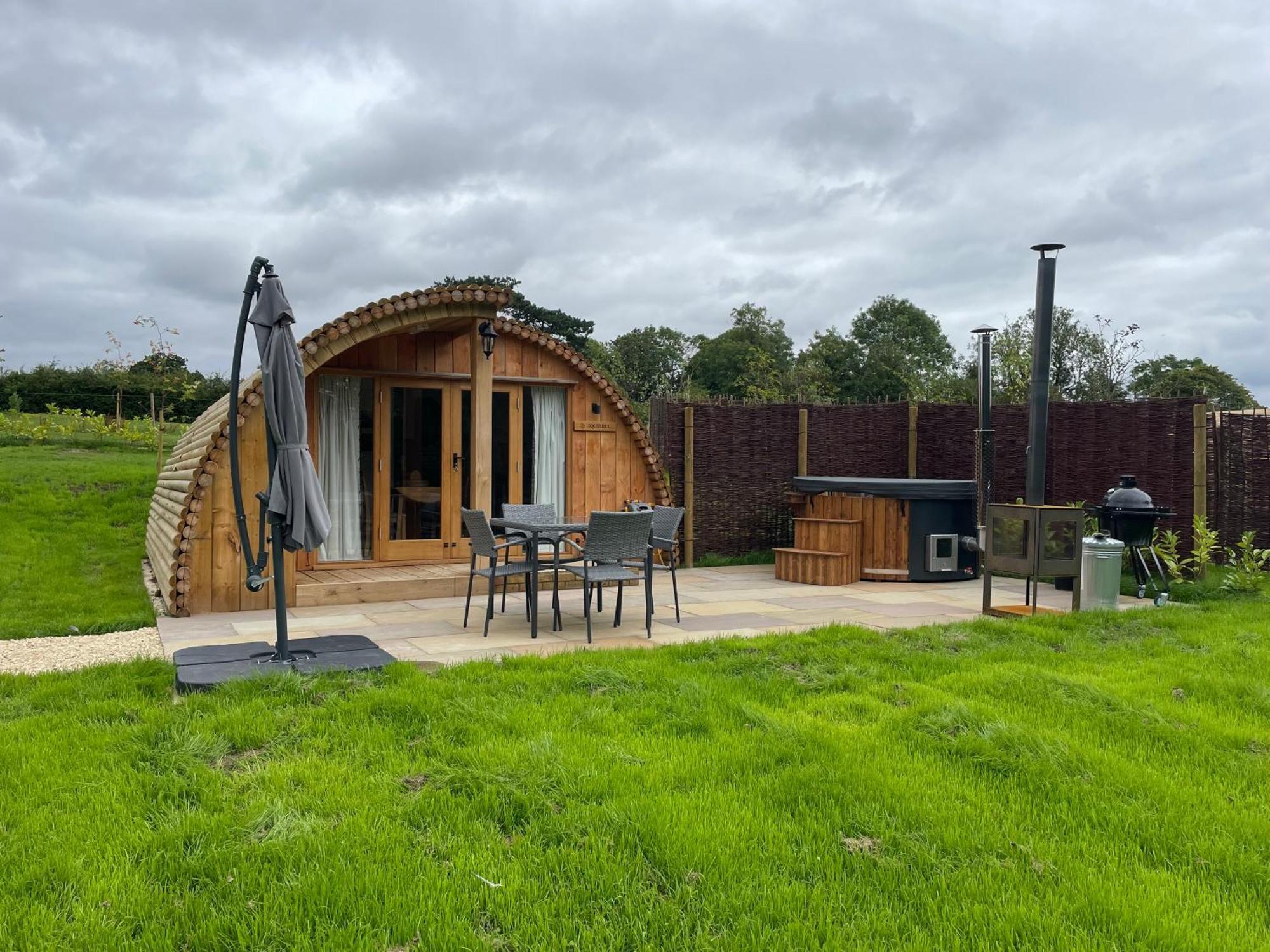 Wimbish Hall Cabins Bagian luar foto